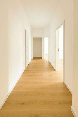 Flur mit Abstellkammer