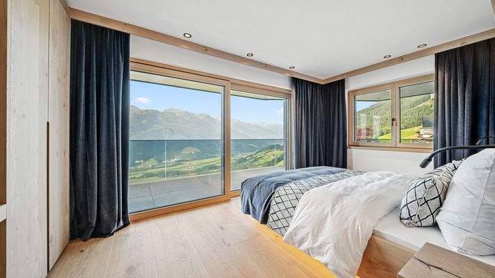 KITZIMMO-Luxusvilla mit Freizeitwohnsitz kaufen - Immobilien Kitzbühel.