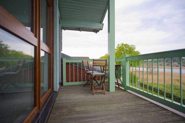 Balkon mit Abendsonne