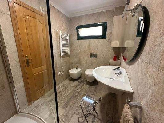 WhatsApp Image 2024-10-30 at 21.44.28.jpeg