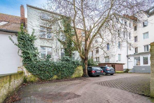 Lübeck-Mehrfamilienhaus-mit Gewerbeeinheit-in-zentraler-Lage-52