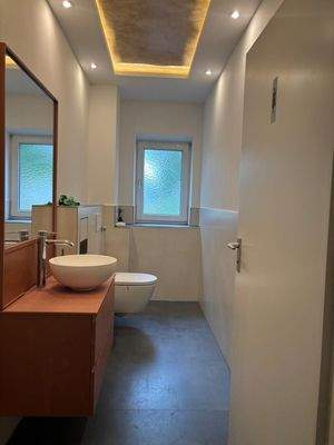 PHOTO-2025-05-06-09-39-47 (3).jpg