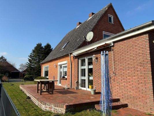 6e6f7ead-7427-49fc-a273-26f5234e4a18