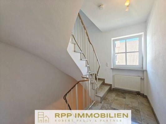 Treppenhaus OG Haus 1