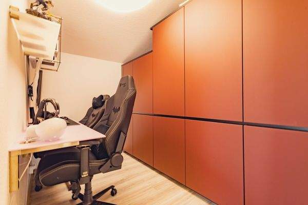 Maßgeschneiderter Einbauschrank
