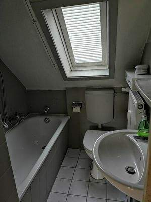 Kleines Badezimmer Bild 2.jpg