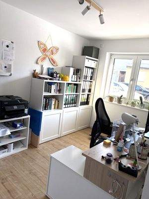 Zimmer Büro EG