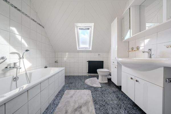 Badezimmer OG
