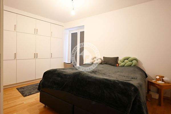 Schlafzimmer (Ansicht 2)