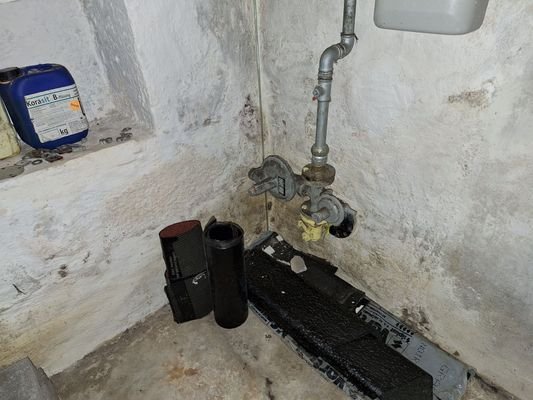Gasanschluss im Keller.jpg