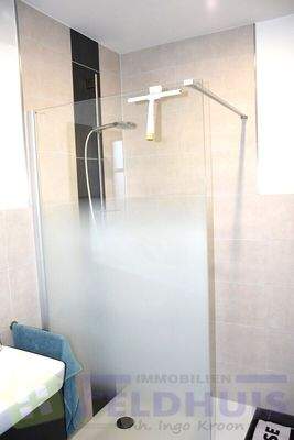Duschbad EG Bild 2