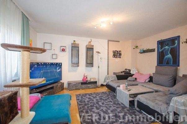 Großes Wohn-/Esszimmer