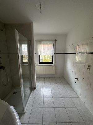 Bad im Erdgeschoss - Ansicht 2