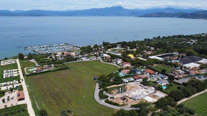 WhatsApp Image 2025-08-06 at 09.30.35 (3).jpeg