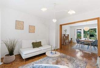 Wohn / Esstisch - Zimmer