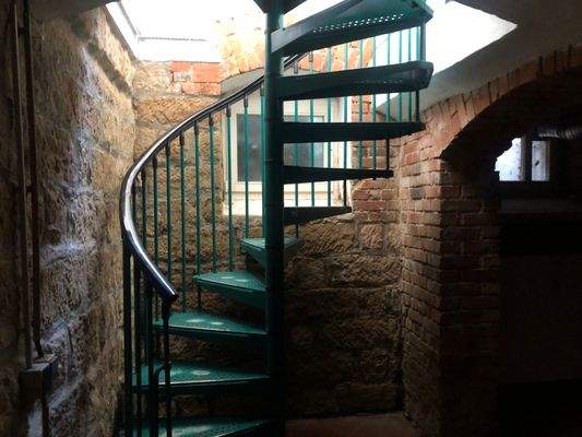 Wendeltreppe zum Untergeschoss