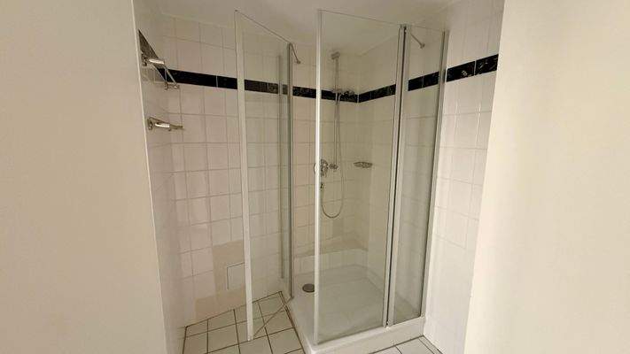 Dusche(1).jpg