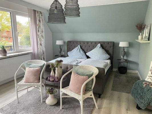 24 Schlafzimmer2.jpg