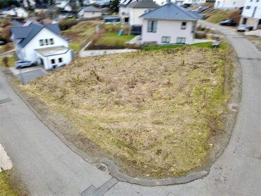 Grundstück / Vorderansicht