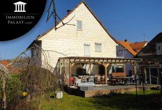 A Südansicht mit Wintergarten