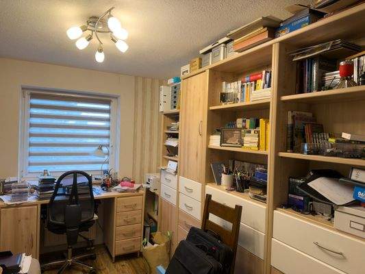 Arbeitszimmer (UG)