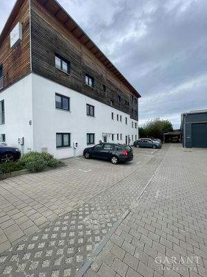 Außenansicht - KFZ-Stellplätze - 0