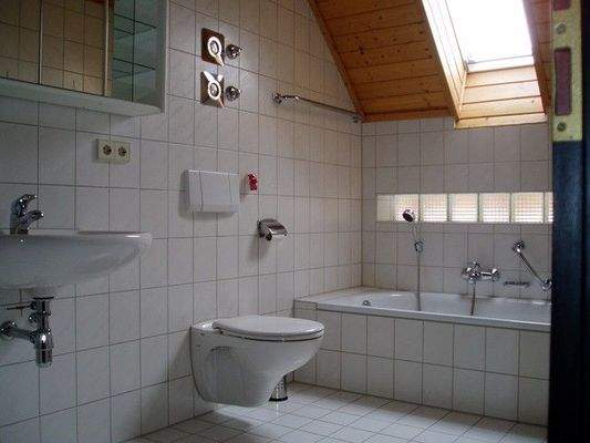 Neutrales Badezimmer!