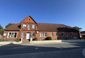 Außenansicht, Straßenseite