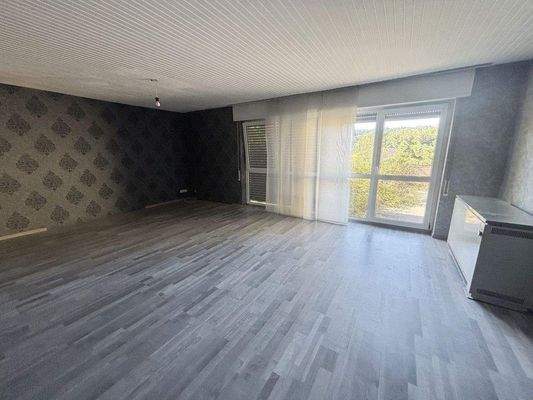 Wohnezimmer EG 2.jpg