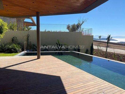 Detached Villas with Unobstructed Sea Views in Bodrum