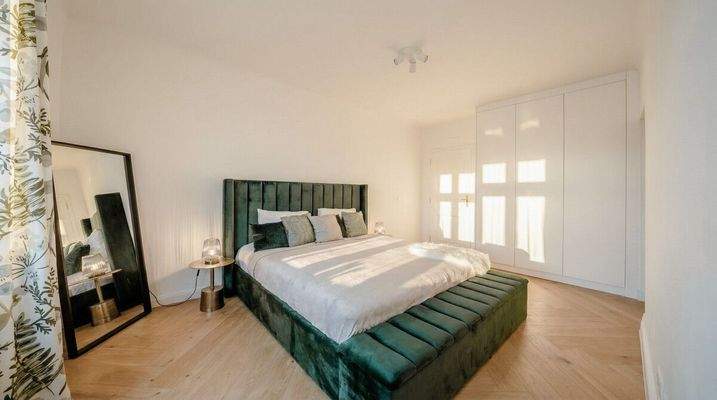 932d2e84-db82-450d-aa9c-7213d1ac691c