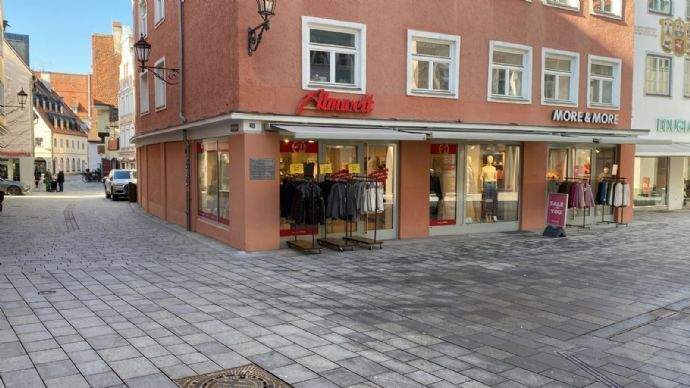 Schaufenstern Front- &amp; Seitenansicht