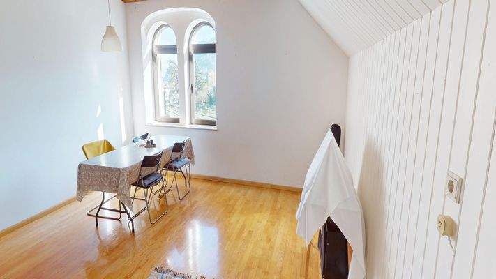 Lana-03212026_154159