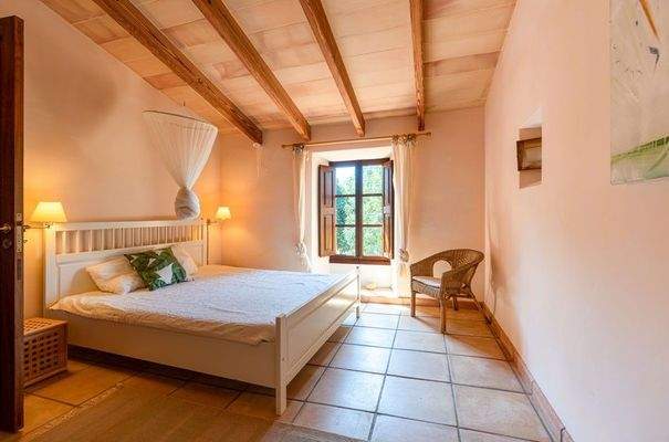 2325_15_Santanyí_Finca_Schlafzimmer