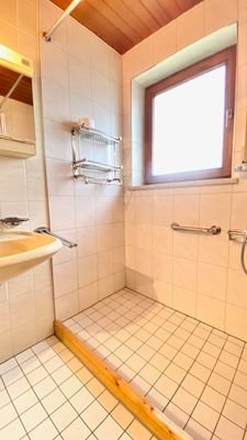 Badezimmer5.jpg