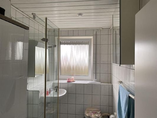 Badezimmer EG