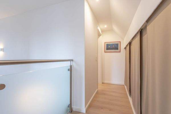 Flur zum Schlafzimmer 