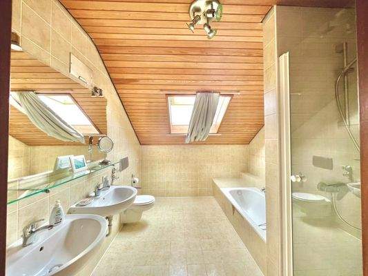 Badezimmer Obergeschoss