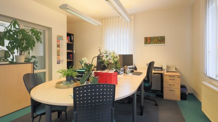 EG: Büro 6
