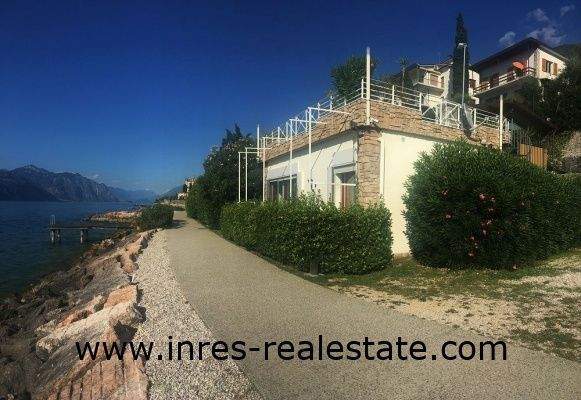 6829pi_02_Brenzone_Seeufer_Villetta_Haus_Villa_Imm