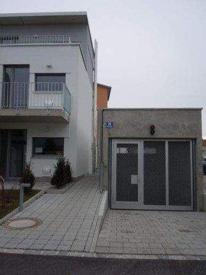 WS Zugang Haus TG-Zufahrt