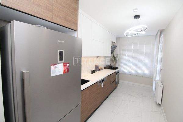 Apartment 50 m from the Main Road in İstanbul Beylikdüzü