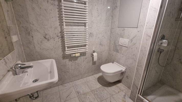 20251014_143144_resized