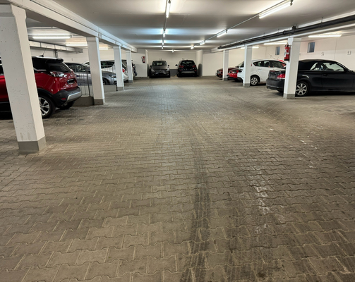 Garagenstellplatz