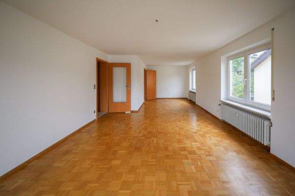 Wohn- und Esszimmer 1 OG