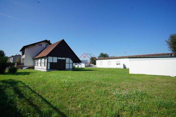 Südwestansicht Gebäude