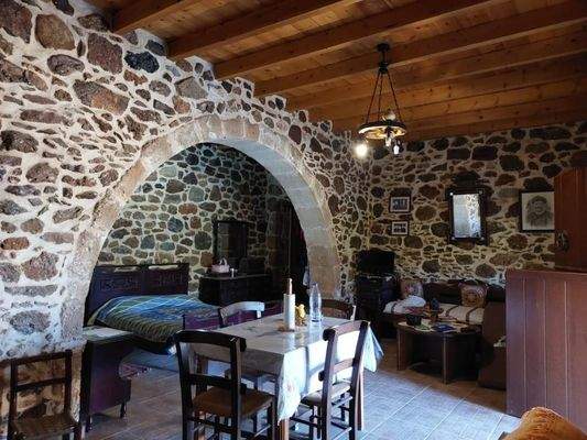 Ostkreta, Mertidia: Tolles Steinhaus mit Garten nahe dem Meer zu verkaufen