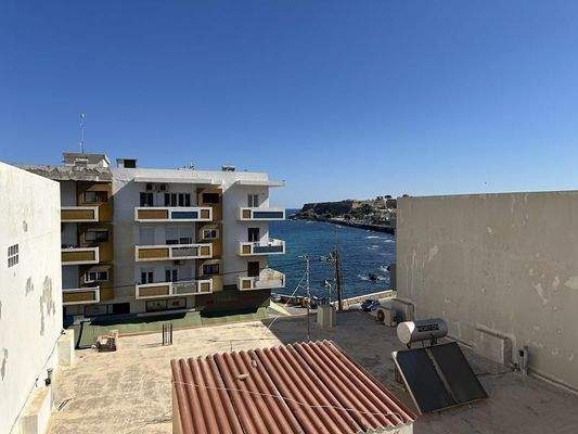 Kreta, Rethymno: 4-Zimmer-Apartment mit Meerblick und Dachterrasse zu verkaufen