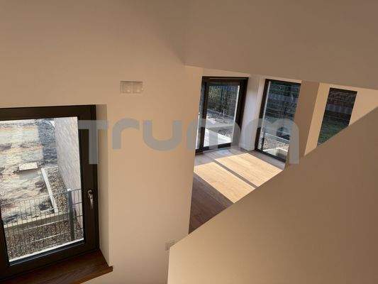 Blickwinkel aus dem Obergeschoss