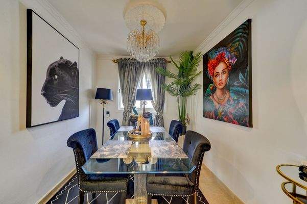 2022_03_11_7112 And8moreN_Y_Interior